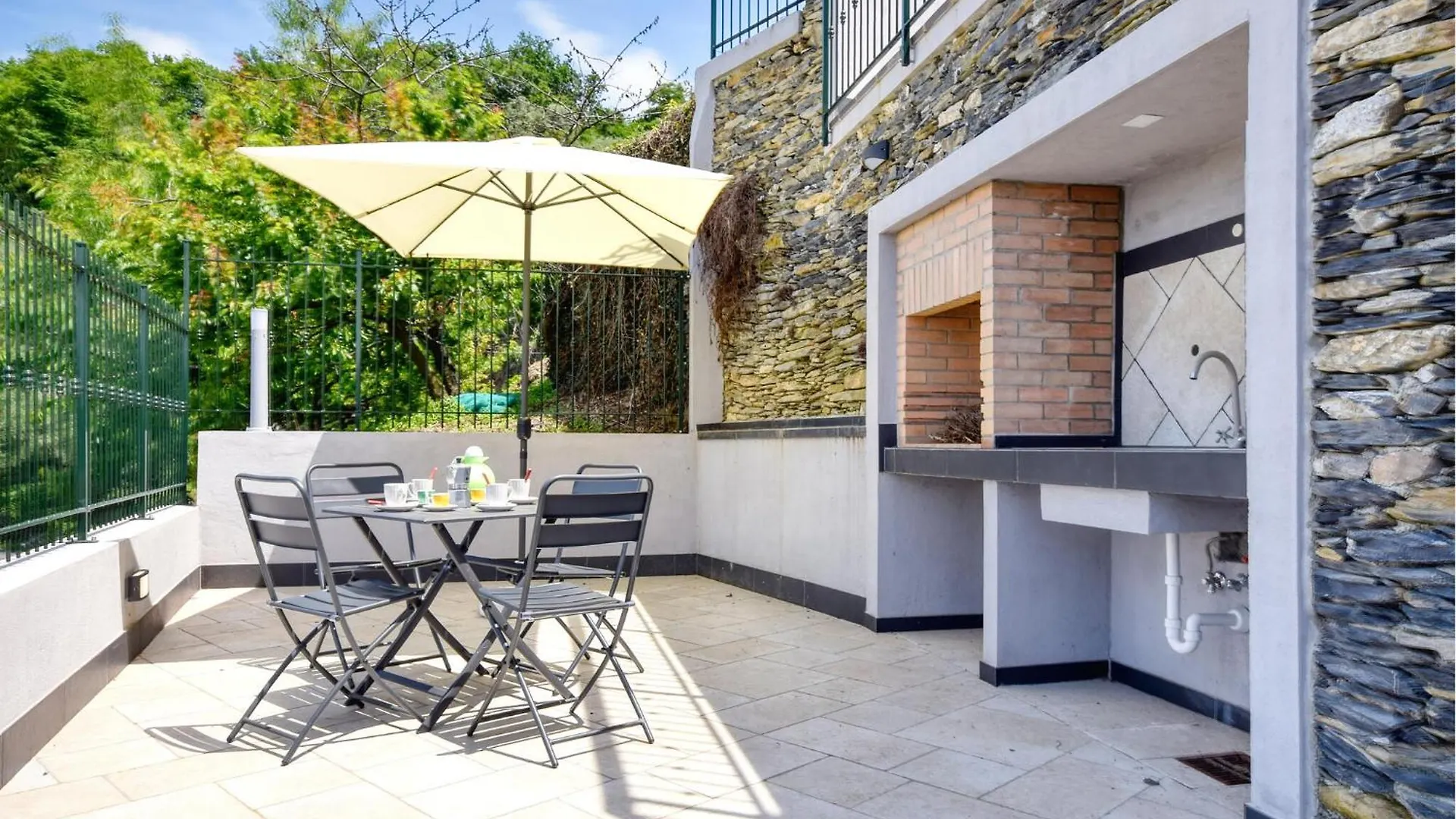 Awesome Home In Cogorno With House Sea View 0*,  Italy
