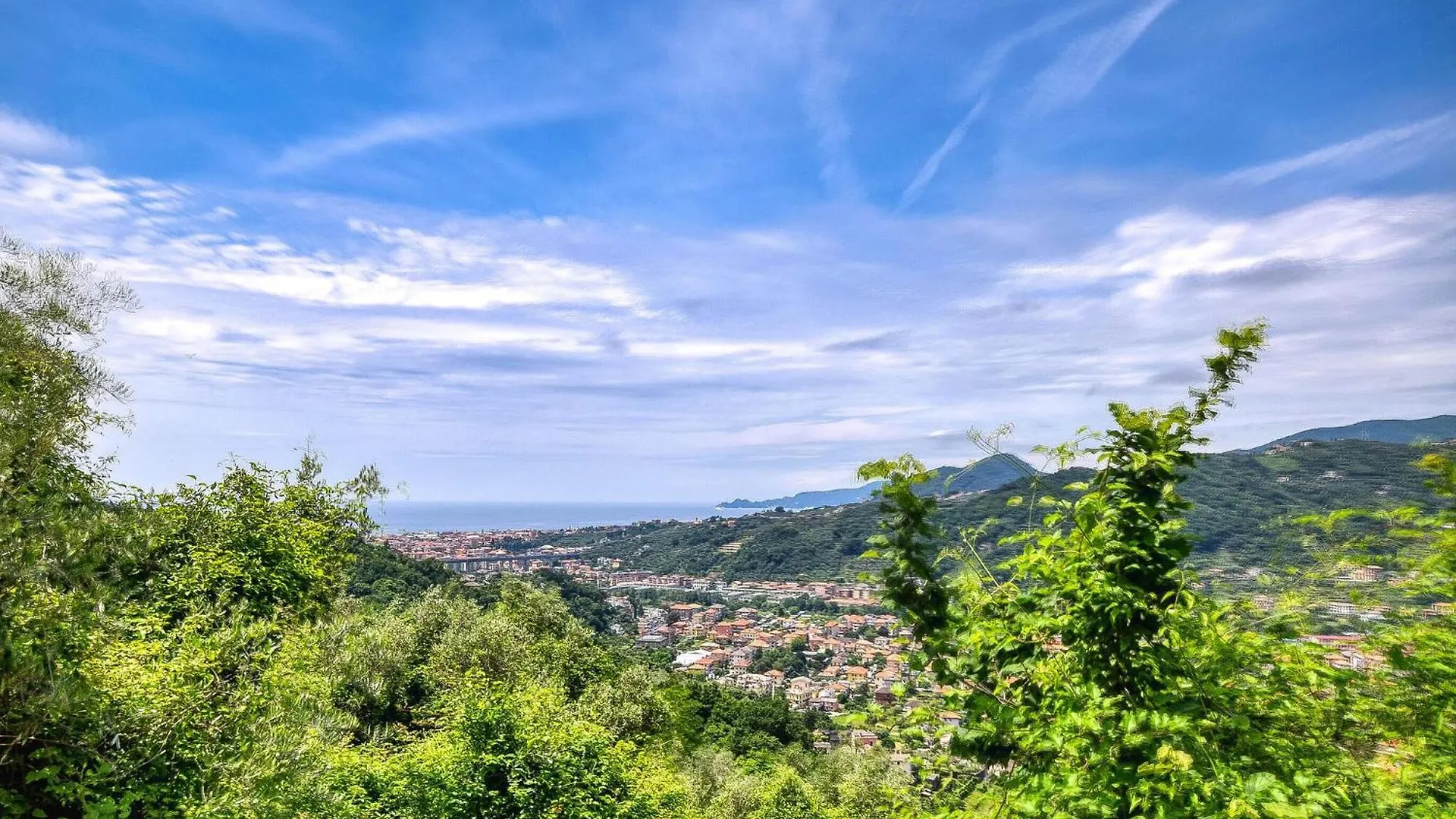 Awesome Home In Cogorno With House Sea View